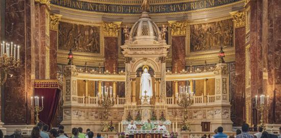 Traditional Latin Mass — High Mass (Solemn)