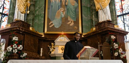Youth Ministry in Crisis: How Parishes Are Winning Back Young Catholics