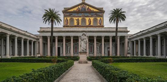 Azerbaijan continues ‘caviar diplomacy’ with Vatican after cathedral demolition