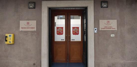 ‘Open arms and outstretched hand’ - Vatican clinic aims to uphold dignity