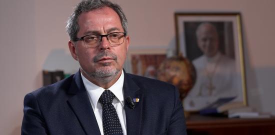 Ukrainian ambassador says papal visit would give major boost to peace
